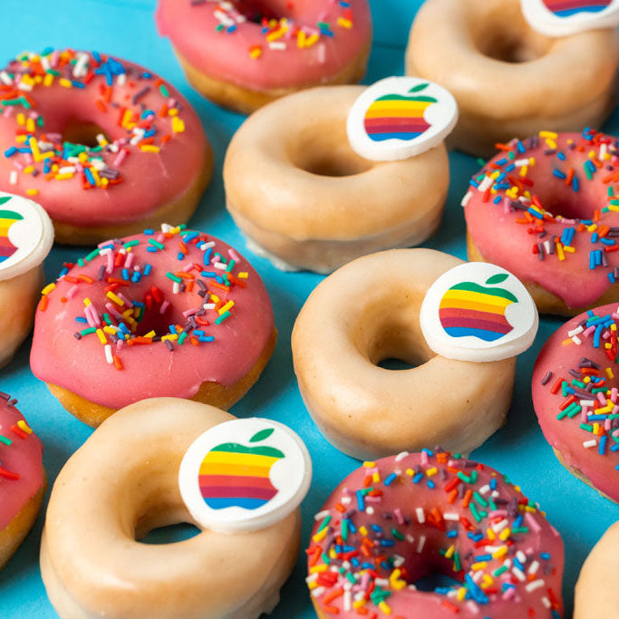 Custom Brandbox XL - 60 Mini-Donuts mit Logo und Firmenfarben