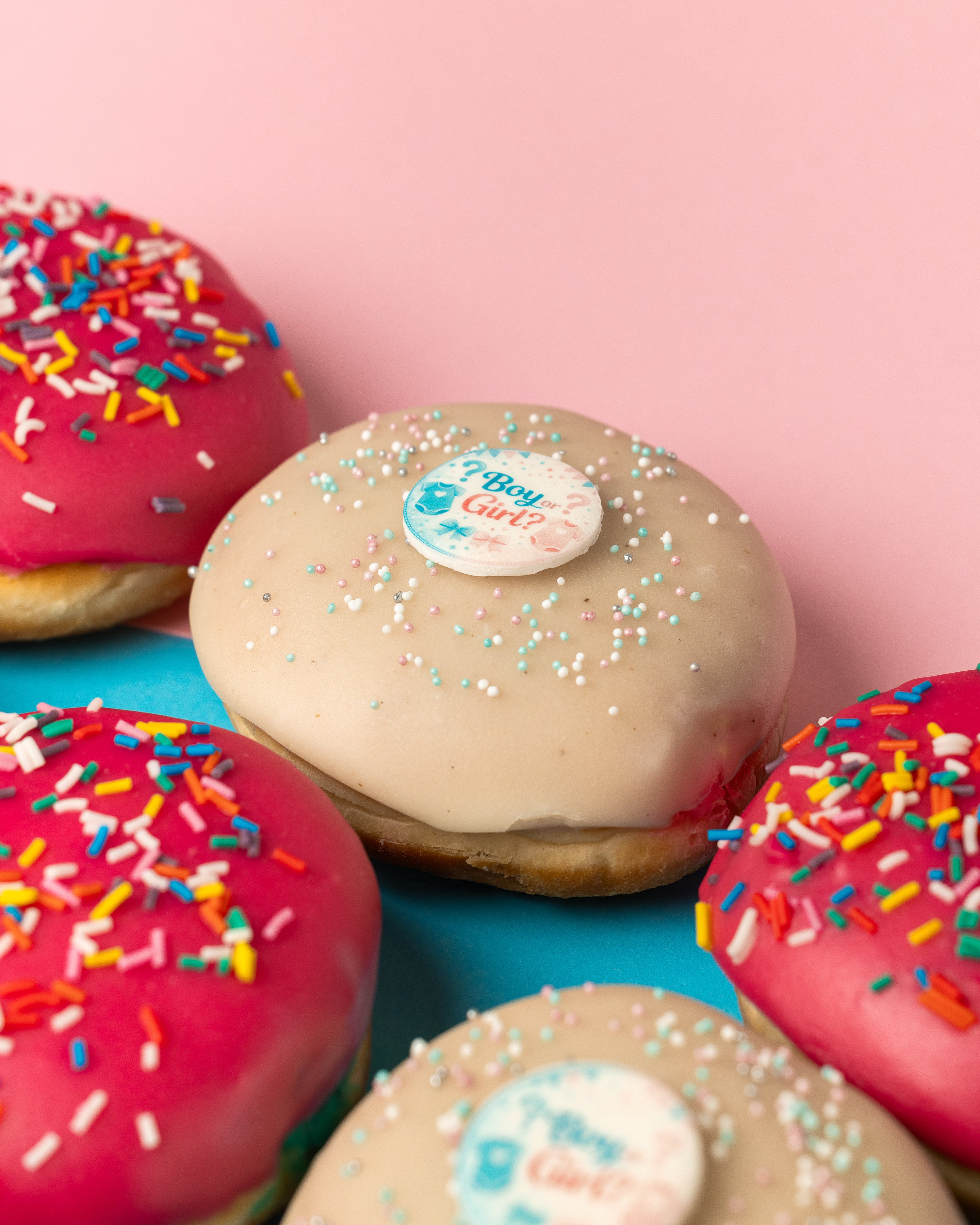 Gender Reveal Donut Geschenkbox (vegan)